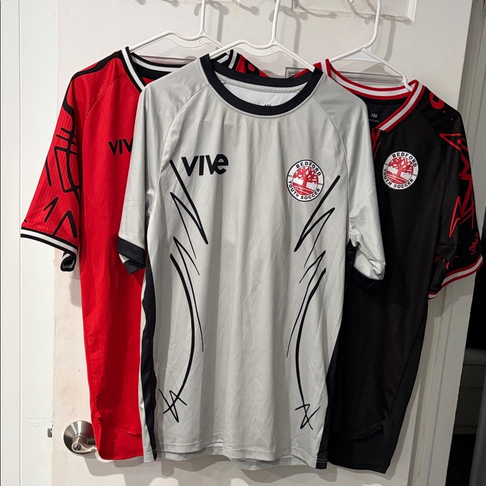 Vive Men's Red, Gray, and Black Shirts